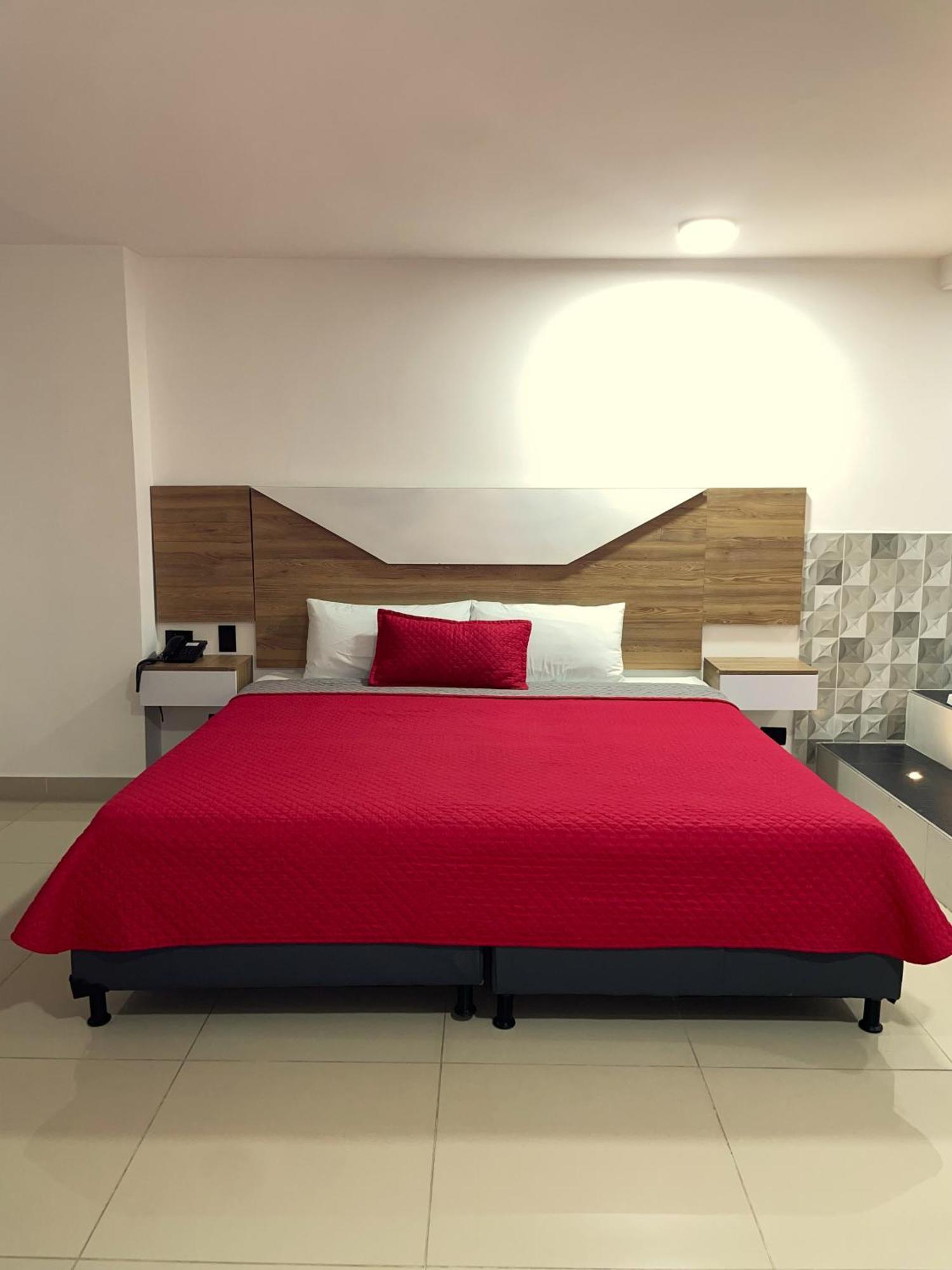Hotel Ofix Medellín Zewnętrze zdjęcie