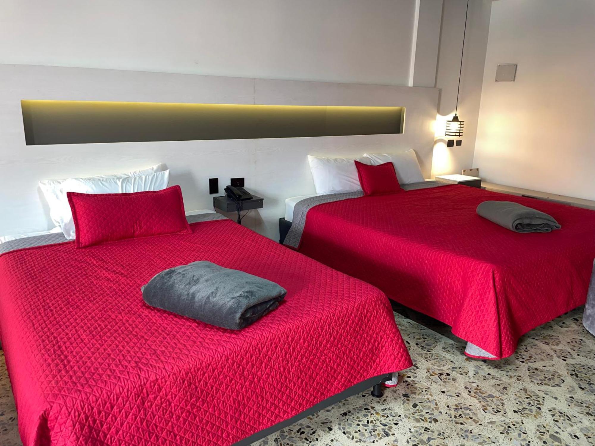 Hotel Ofix Medellín Zewnętrze zdjęcie