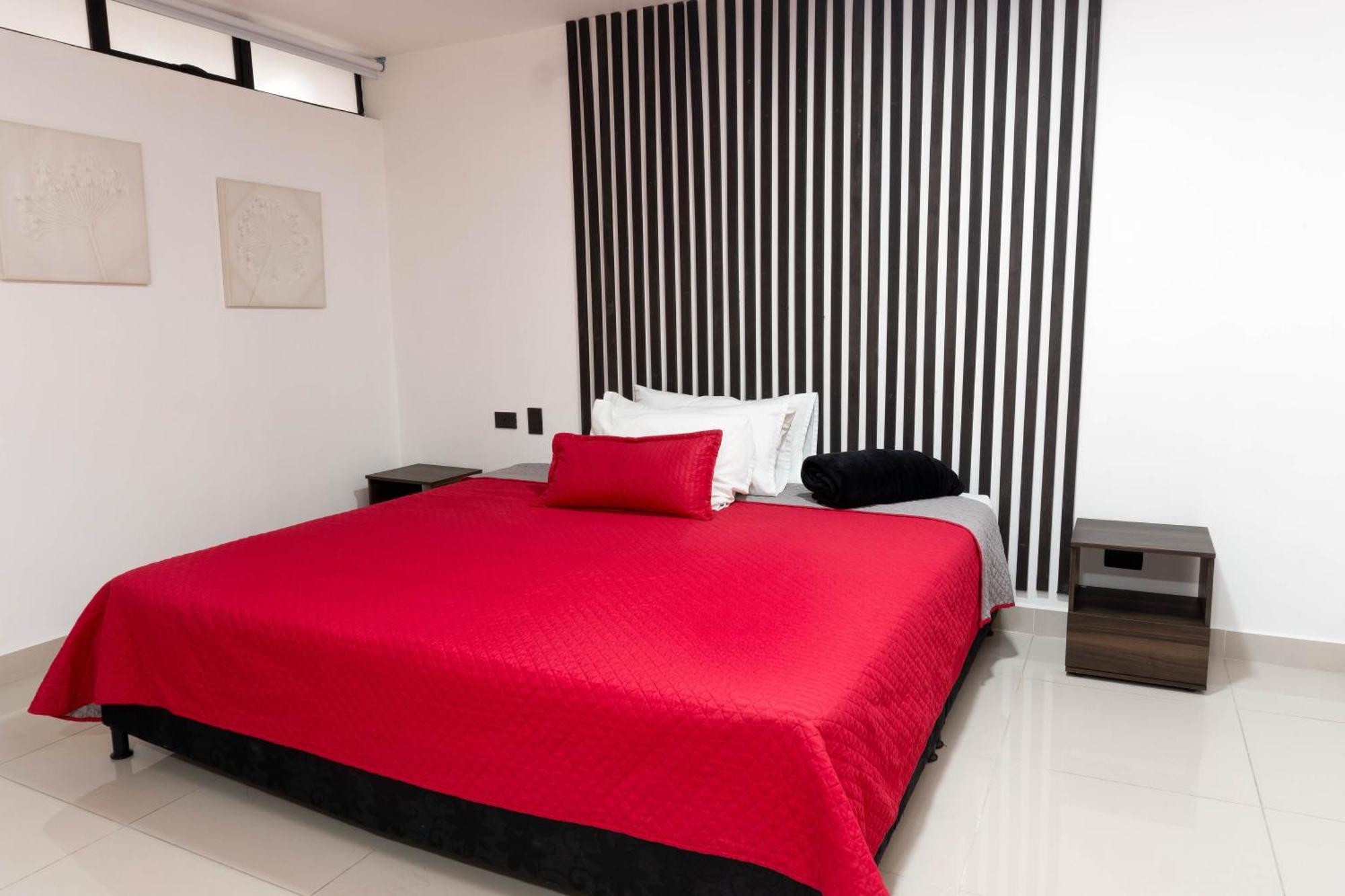 Hotel Ofix Medellín Zewnętrze zdjęcie