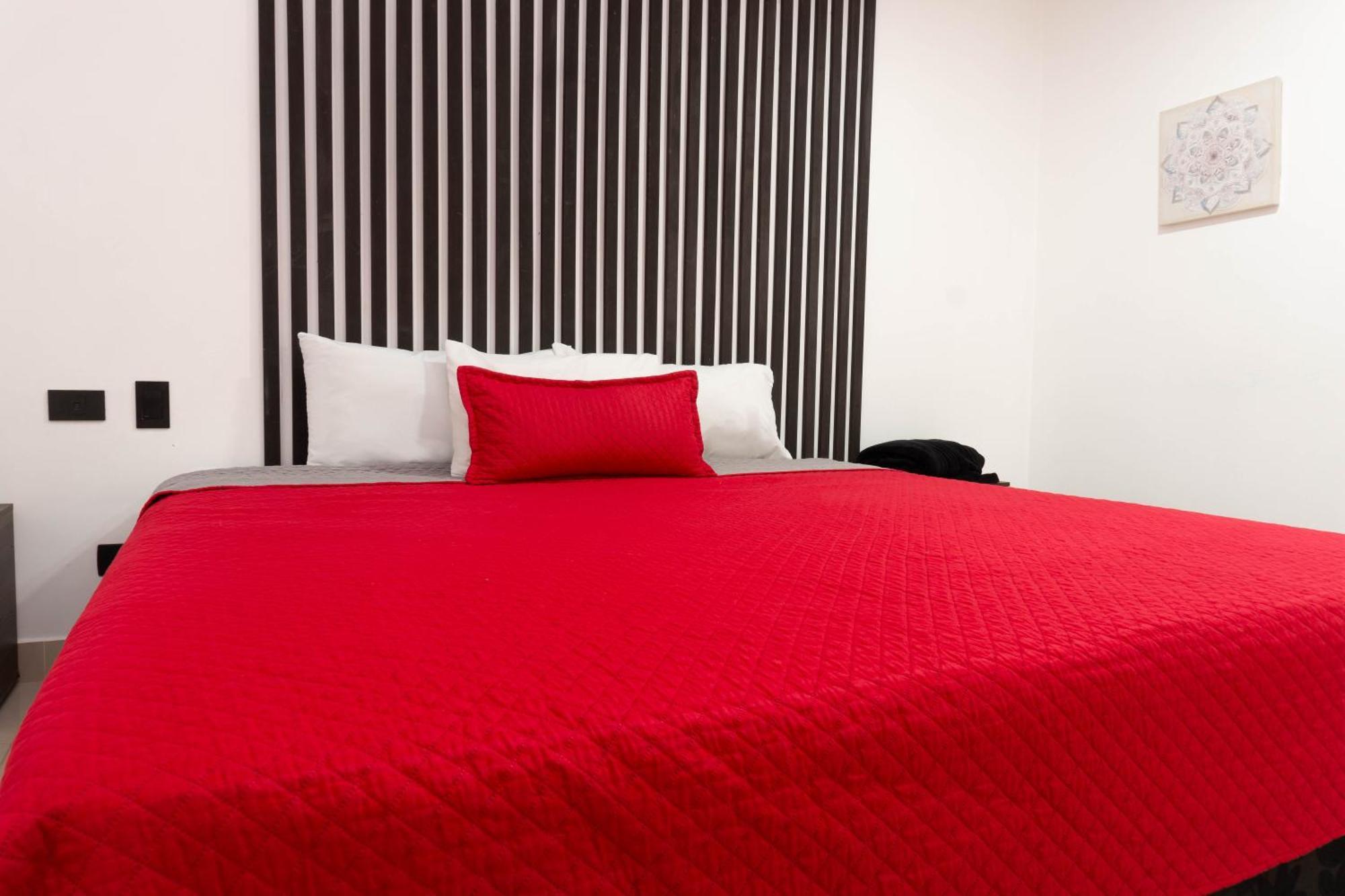 Hotel Ofix Medellín Zewnętrze zdjęcie